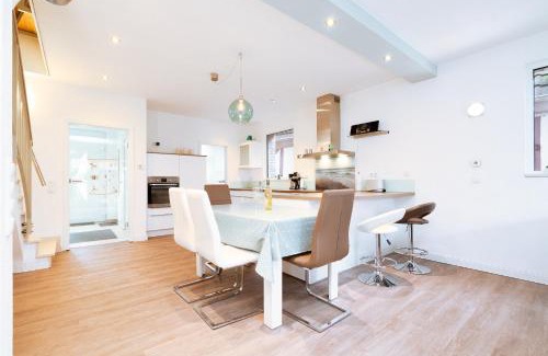 Neustadt in Holstein House | Objekte im Umland Jelles Ankerplatz