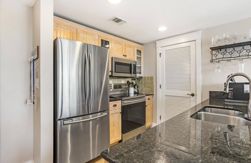 Baytowne Wharf Condo | Observation Point North 456