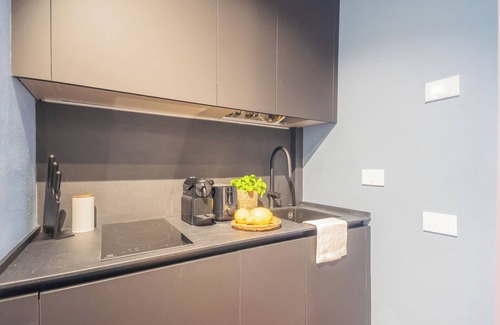 Laglio Apartment | OC Lake Love - Studio Apartment, Sleeps 2