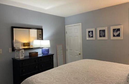 North End House | OC820 Saint Charles Place, 1st Floor