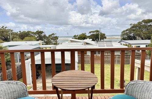 Marlo House | Ocean and Estuary Views - Newly Renovated