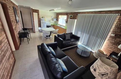 Jurien Bay House | Ocean Beach Chalet 16