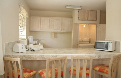 Inch Marlowe Apartment | Ocean Bliss Apartments