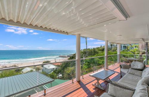 Currumbin House | Ocean Blue on Currumbin Hill