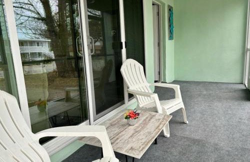 Myrtle Beach House | Ocean Breeze Cottage Pet Friendly