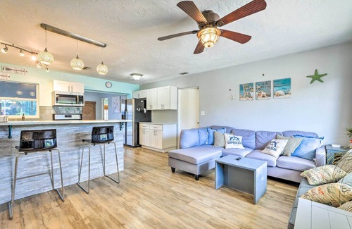 Bayshore Gardens House | 'Ocean Breeze Oasis' w/Boat Dock & Slip on Canal!