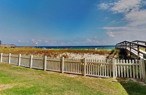 Ono Island Apartment | Ocean Breeze West #106