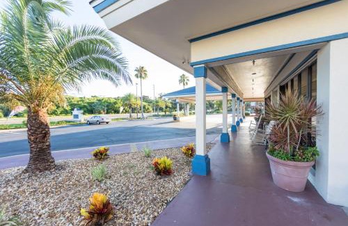 Fernandina Beach Hotel | Ocean Coast Hotel at the Beach Amelia Island