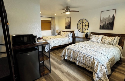 Jenner Hotel | Ocean Cove Lodge
