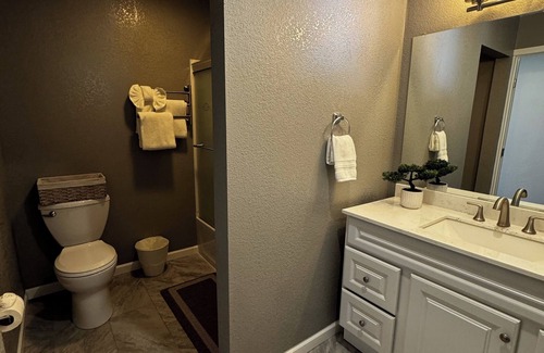 Jenner Hotel | Ocean Cove Lodge