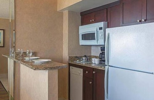 Virginia Beach Resort | Ocean front 1-bedroom resort suite available from Aug 2 to Aug 9, sleeps up to 6