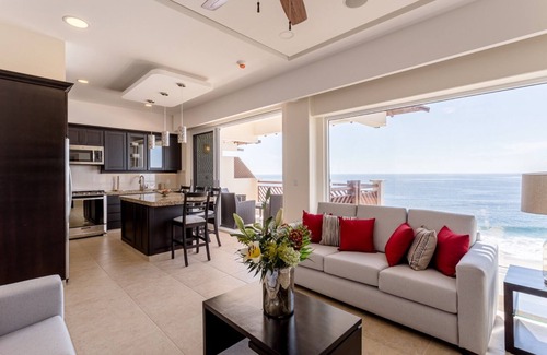 San Pedro Mixtepec Resort | Ocean Front 2 Bedroom Residence