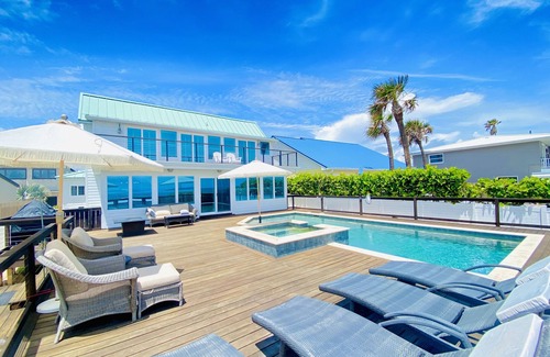 New Smyrna Beach House | Ocean Front Beach Home Private Pool/Spa Great Location 6-seat Golf Cart for Rent