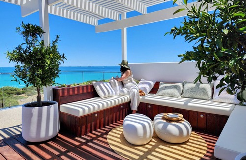 North Coogee Apartment | Ocean Front Penthouse Experience
