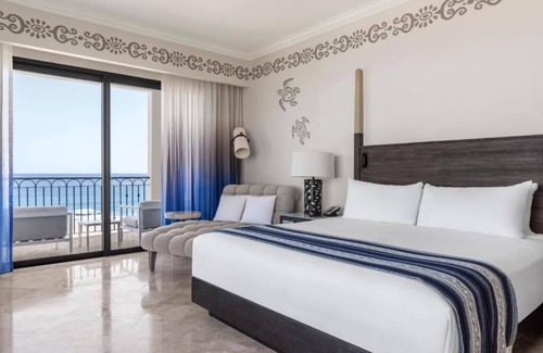 Palmilla Resort | Ocean front resort located on an inlet bay in the Sea of Cortés.