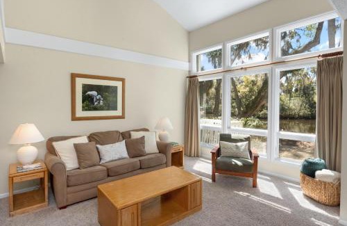 Ocean Ridge Apartment | Ocean State of Mind