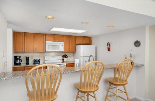 Ocean Ridge Apartment | Ocean State of Mind