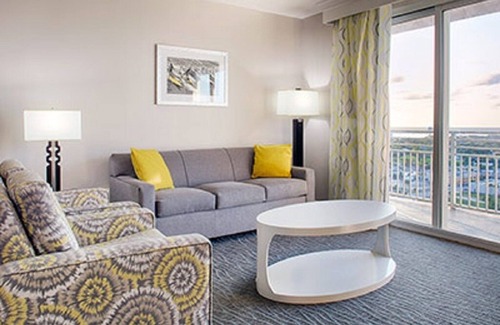 Daytona Beach Resort | Ocean View! Beach-side Sun and Daytona Fun!