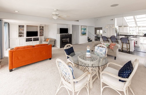 Croatan Beach House | Ocean-view home that is within a 2 minute walk to the beach w/rooftop deck