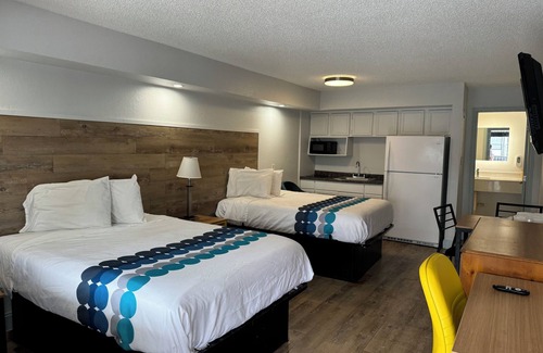 Cottage Line Hotel | Ocean View Inn