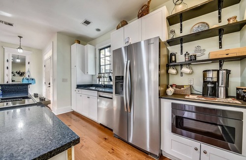 Melrose on the Beach House | Ocean view luxury Cart included with booking and access to amenities provided