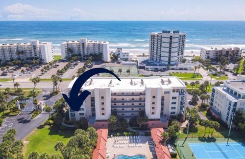 New Smyrna Beach Apartment | Ocean View Next to Pool and Amenities Corner Unit 3 Balconies OW20-201