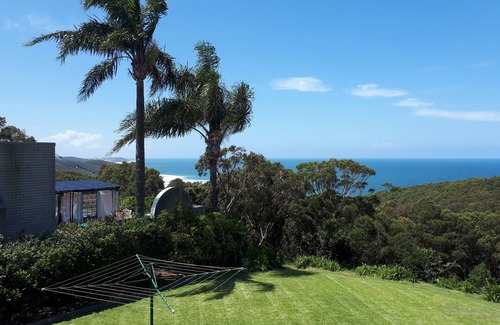 Whitebridge Apartment | Ocean View - spectacular 180^ view close to Dudley beach,Blowhole and bush walks