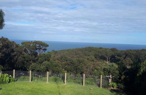 Whitebridge Apartment | Ocean View - spectacular 180^ view close to Dudley beach,Blowhole and bush walks