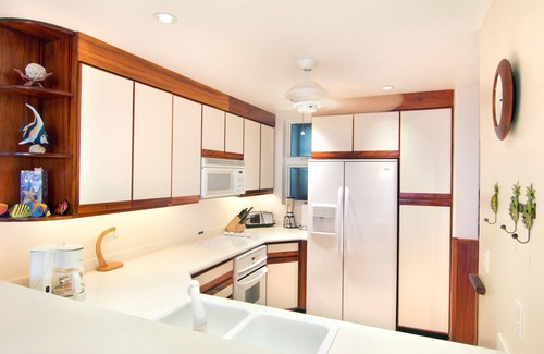 Poipu Resort | Ocean View Suite - 2 Bedroom
