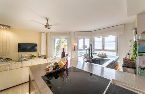 Almeria Apartment | Ocean Views, Paseo Marítimo