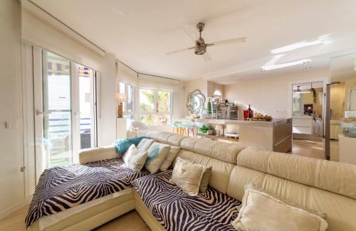Almeria Apartment | Ocean Views, Paseo Marítimo