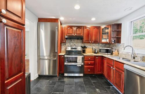 Plymouth Villa | Ocean Views & Private Beach 3BR Nature Escape villa