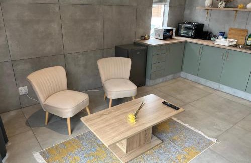 Kingsborough Apartment | Ocean Village