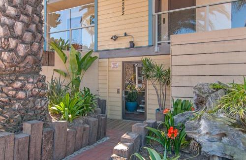 South Mission Beach House | Ocean Vista Penthouse 1 BRAND NEW LISTING!
