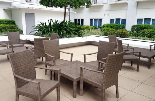 Barangay 76 Condo | Oceanblue Manila Condotel Sea Residences