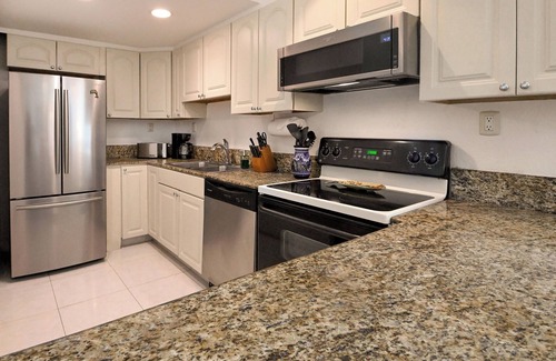 Colonia Andres Condo | Oceanfront Condo w/Terrace, Pool at El Cantil 3CS