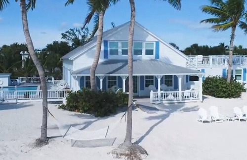Islamorada House | Oceanfront 165ft Beach-Dock-Pool-4K sq.ft 4 bed-5 bath - Islamorada