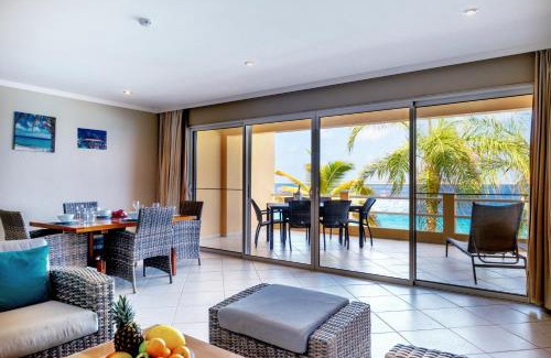 Kralendijk Apartment | Oceanfront Apartment Yellow Tail Snapper at Den Laman