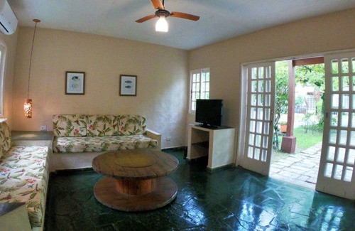 Praia do Pauba House | Oceanfront Condo, Wonderful Landscape, with a Beautiful Sunset!