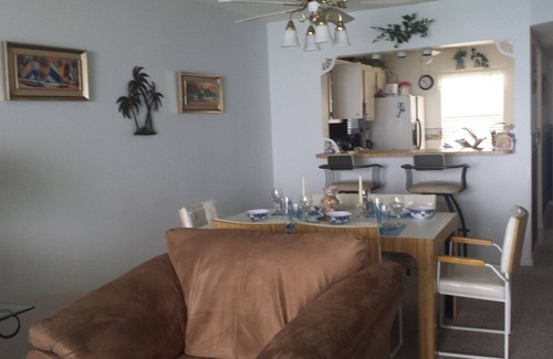 Hutchinson Island South Condo | Oceanfront Condo