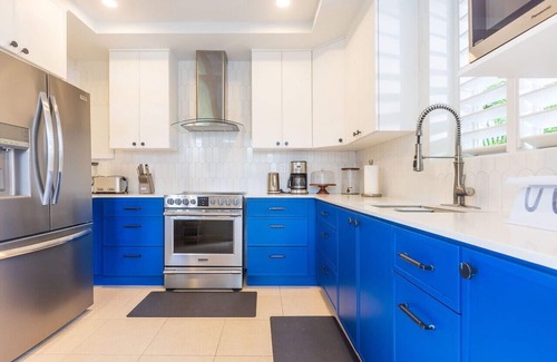 Salt Gut Villa | Oceanfront, Cook, 15min OchoRios, Butler, Housekeeper, Kayaks and Snorkels, Pool