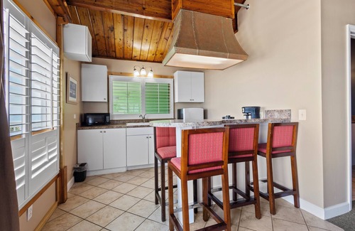 Fort Pierce Hotel | Oceanfront Inn II