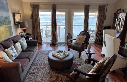 Western Shore House | Oceanfront Luxury Magical Views Sunset and Sunrise