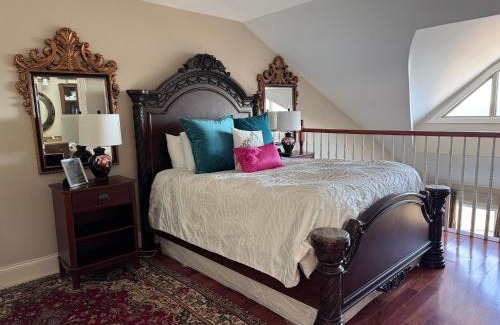 Western Shore House | Oceanfront Luxury Magical Views Sunset and Sunrise