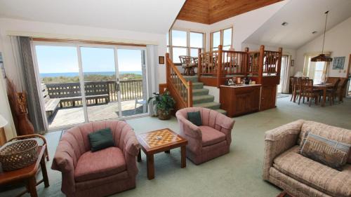 Whale Head Hill House | OCEANFRONT, Ocean Views, Community Amenities, Close to Beach Access-704, Sea Forever