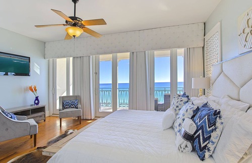 Delos House | Oceania - Frangista Beach! Gulf Front! Two Pools! Perfect Location! Book Now!