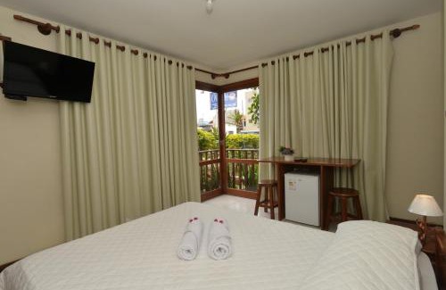 Bombas Hotel | Oceano Pousada - Buffet de café da manhã e serviço de quarto diário