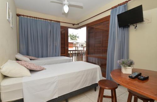 Bombas Hotel | Oceano Pousada - Buffet de café da manhã e serviço de quarto diário