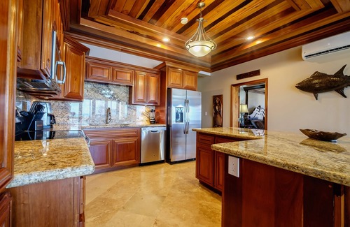 Boca Ciega Condo | Ocean’s Edge 4A – Fourth-Floor Beachfront Condo with Sweeping Caribbean Views