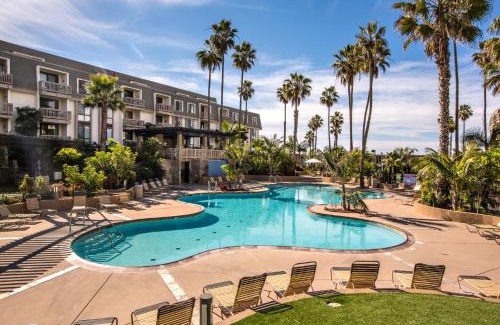 Townsite House | Oceanside Beach Condos